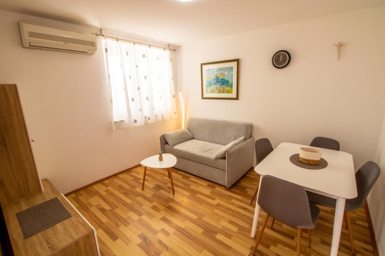 Apartment Damir With Balcony In Quiet Area Baška Екстериор снимка
