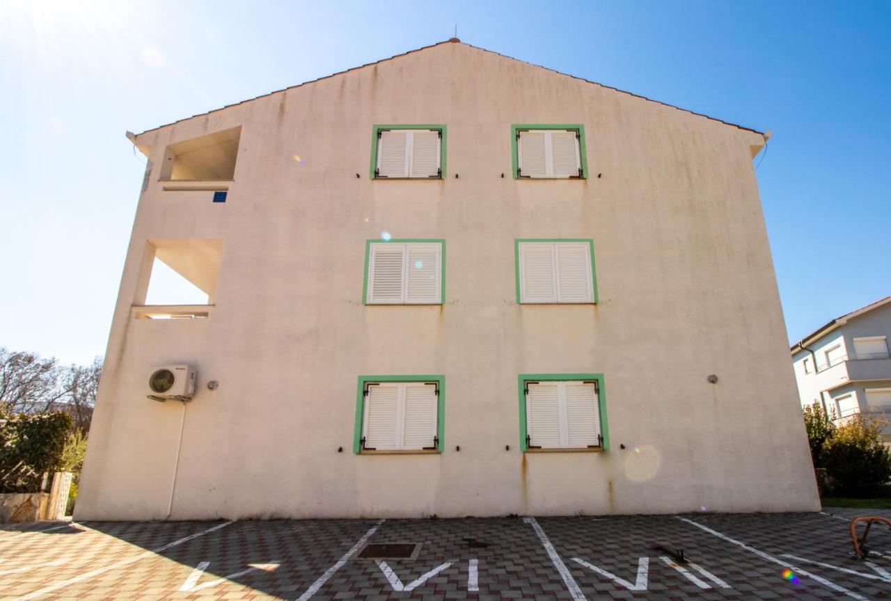 Apartment Damir With Balcony In Quiet Area Baška Екстериор снимка